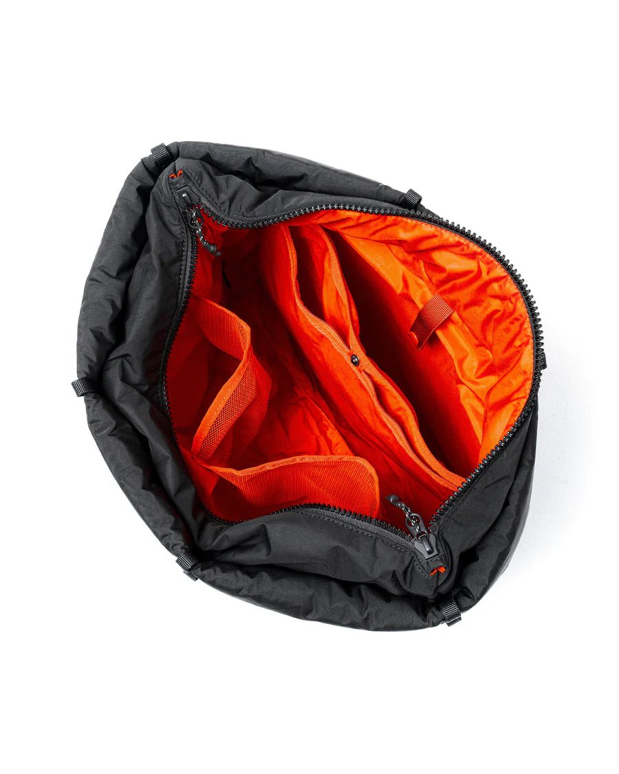 Topologie Wares Bags Cloud Tote Black Tech Sateen - @dv