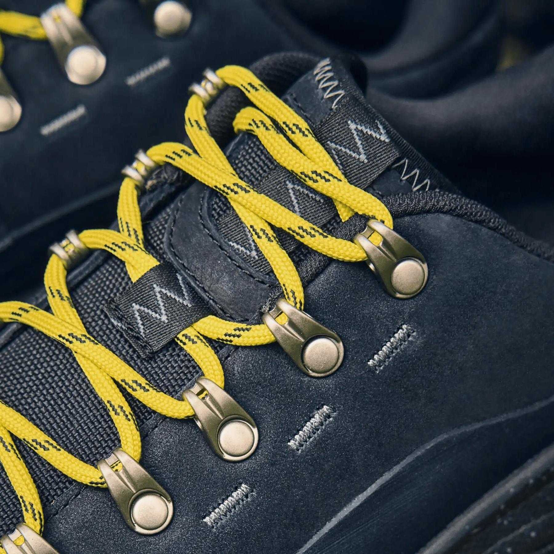 Hoka Tor Summit - ADV Store