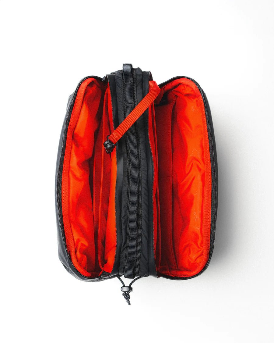 Topologie Wares Bags Bottle Sacoche Large Black Puffer - @dv