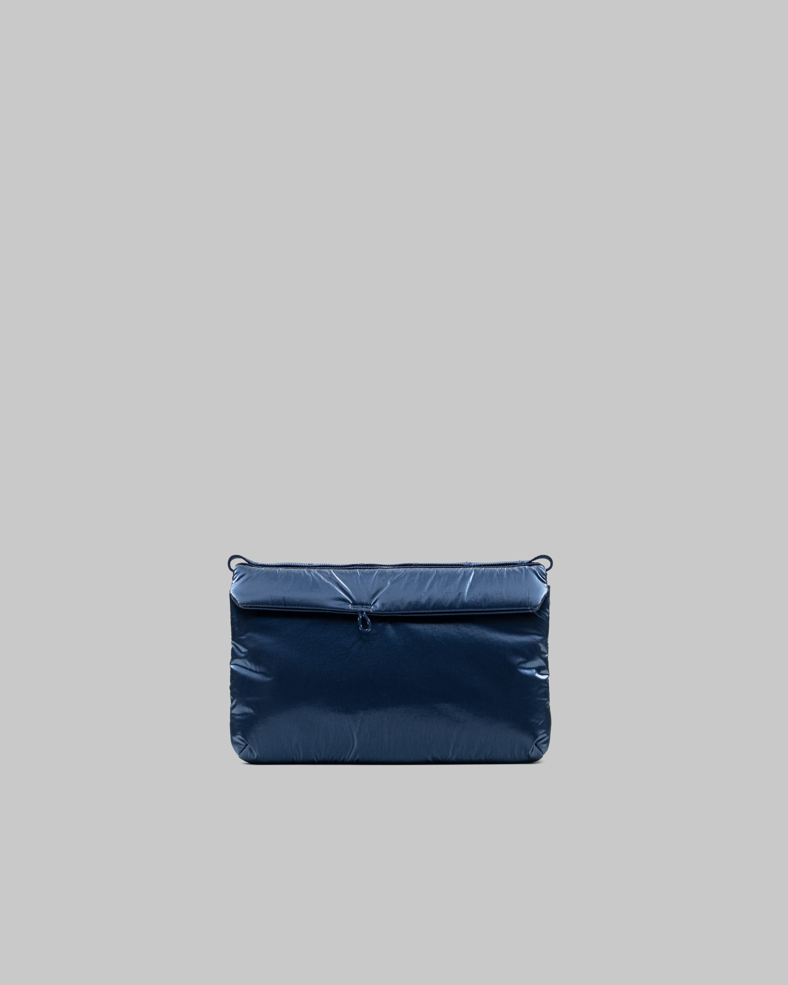 Topologie Wares Bags Flat Sacoche Small Marine Blue Metallic Puffer - @dv